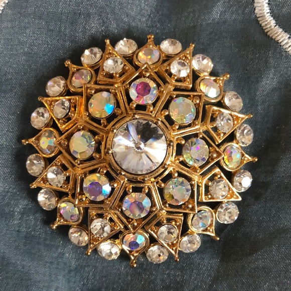 Stunning Vintage Brooch - Picture 2 of 5